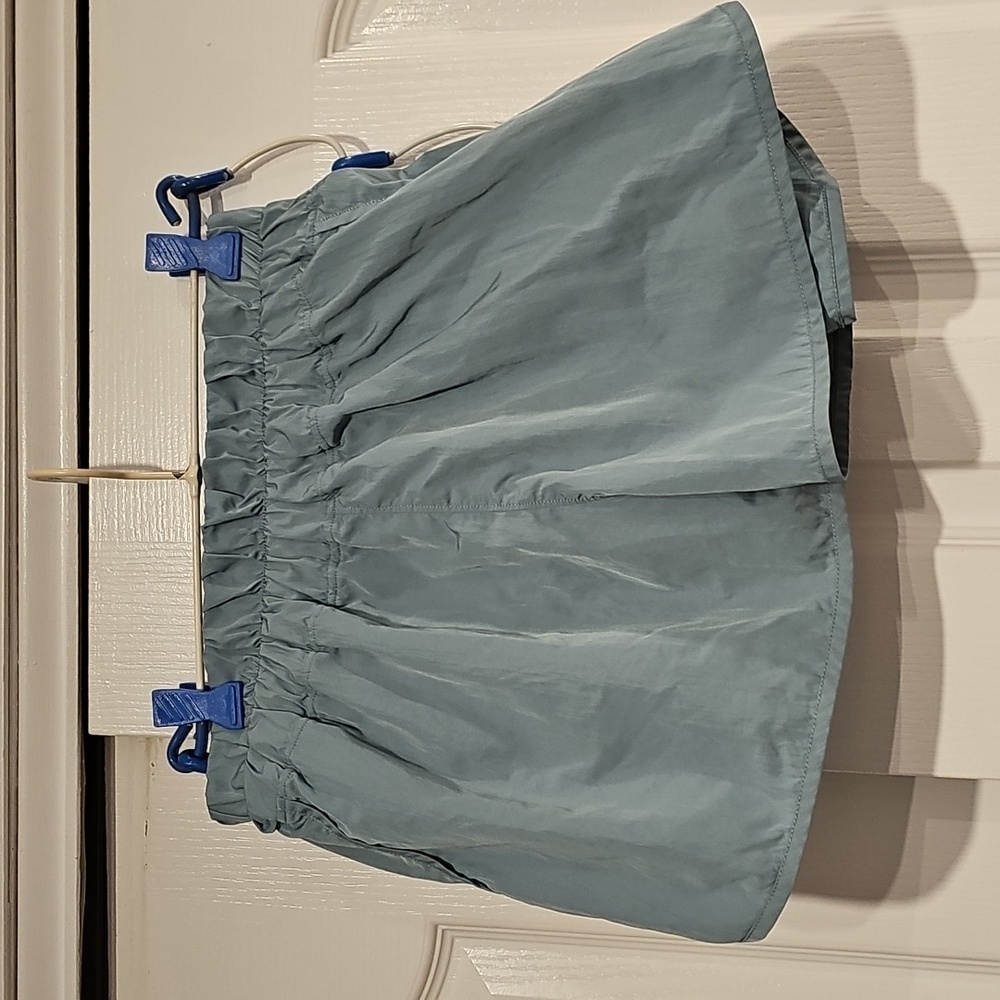 Yogalicious Radiant Commuter Short Sz S Green EUC MSRP $48